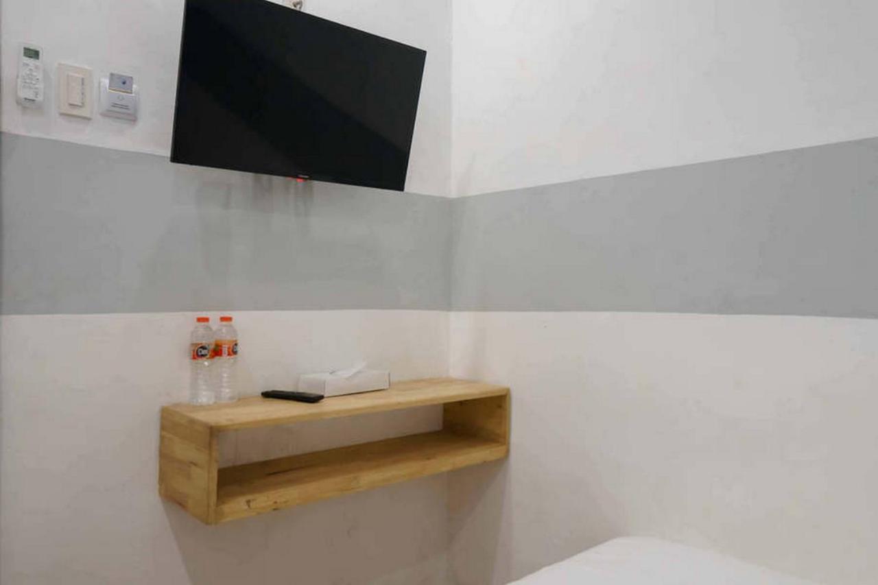 Jotel Guest House Mitra Reddoorz Pulauberayan Exterior foto