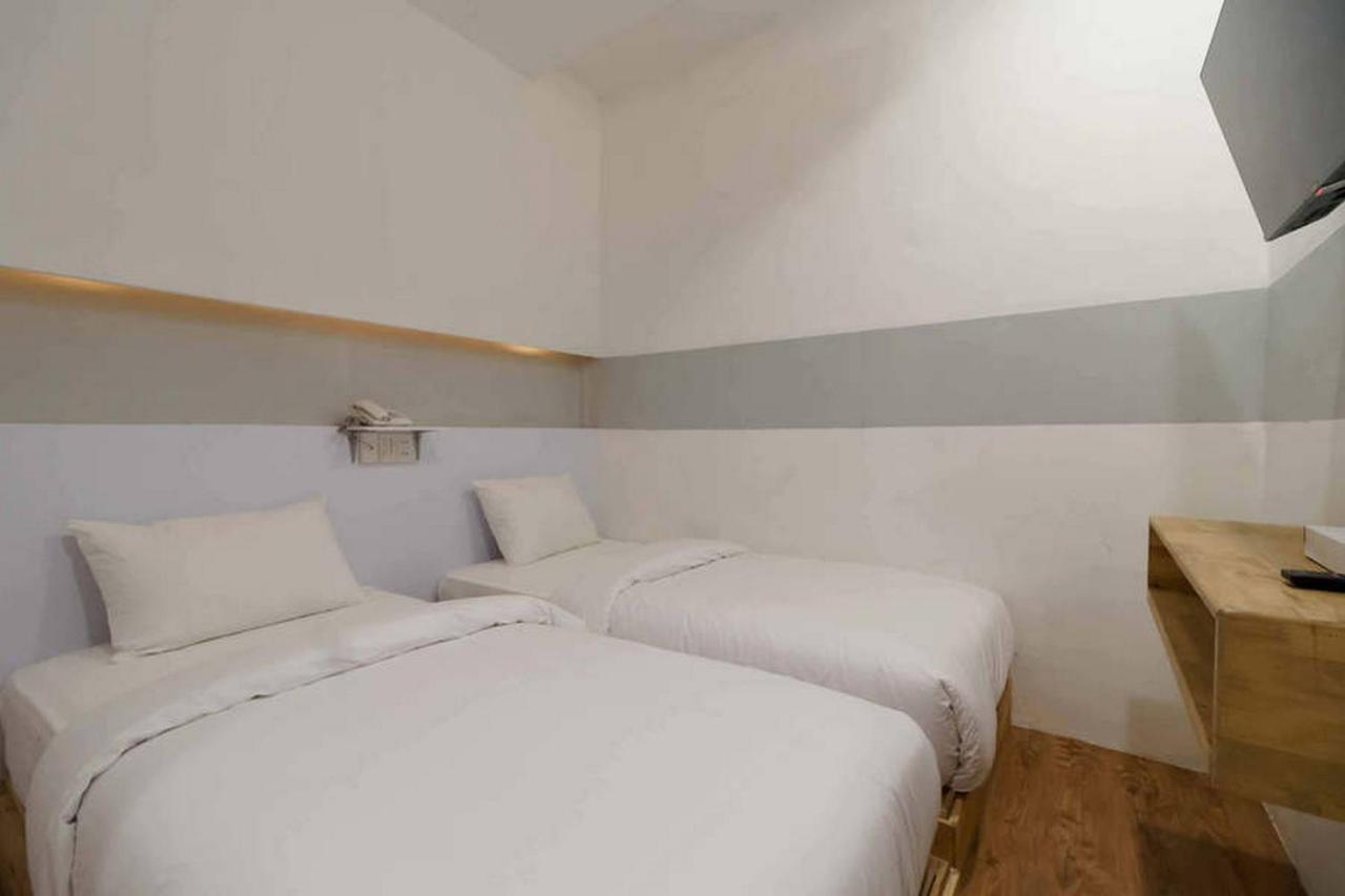Jotel Guest House Mitra Reddoorz Pulauberayan Exterior foto